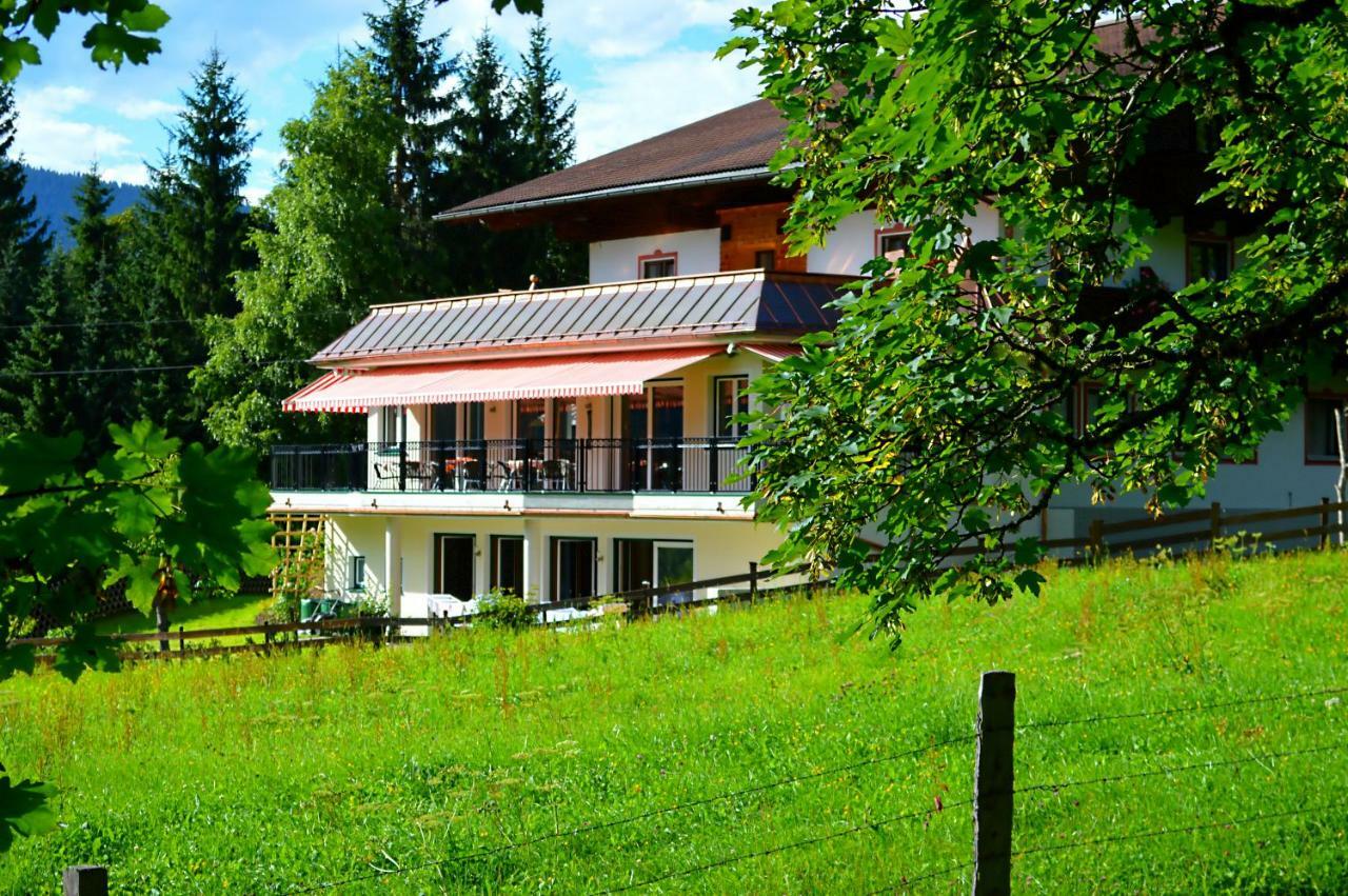 Gaestehaus Kristall Клайнарл Екстериор снимка